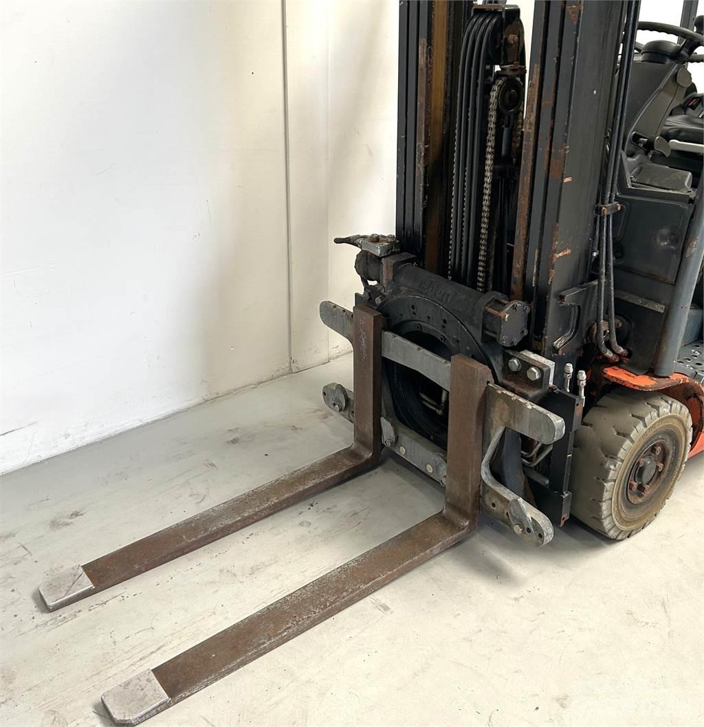 Toyota 8FBE18T Elektro Stapler