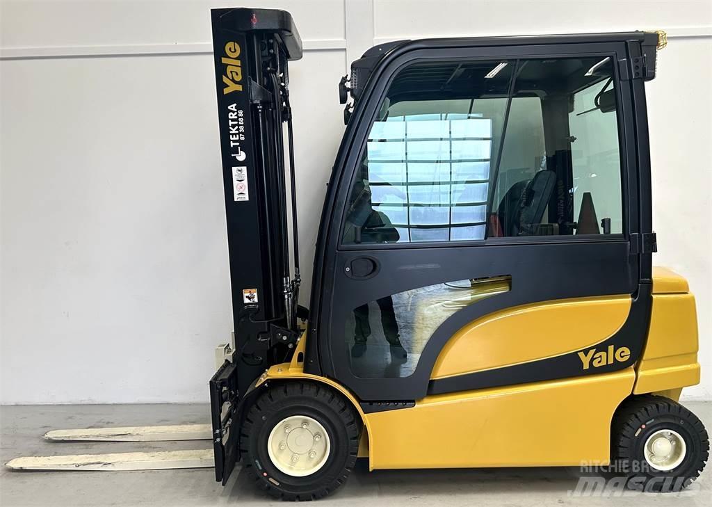 Yale ERP30VL (LWB) Elektro Stapler
