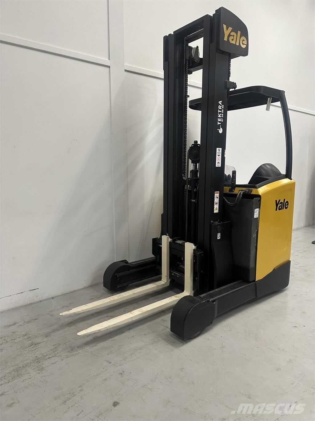 Yale MR14 Schubmaststapler