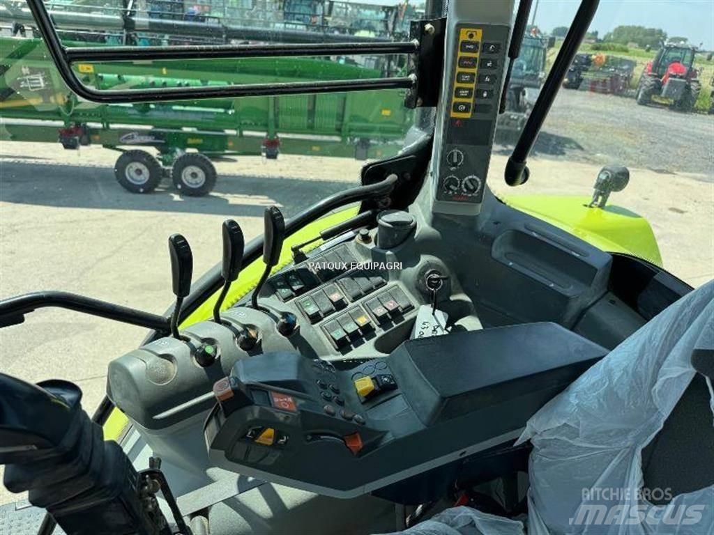 CLAAS ARION 520 Traktoren