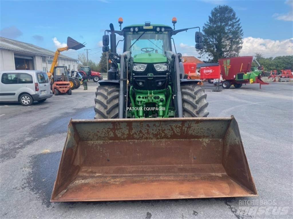 John Deere 6155M Traktoren