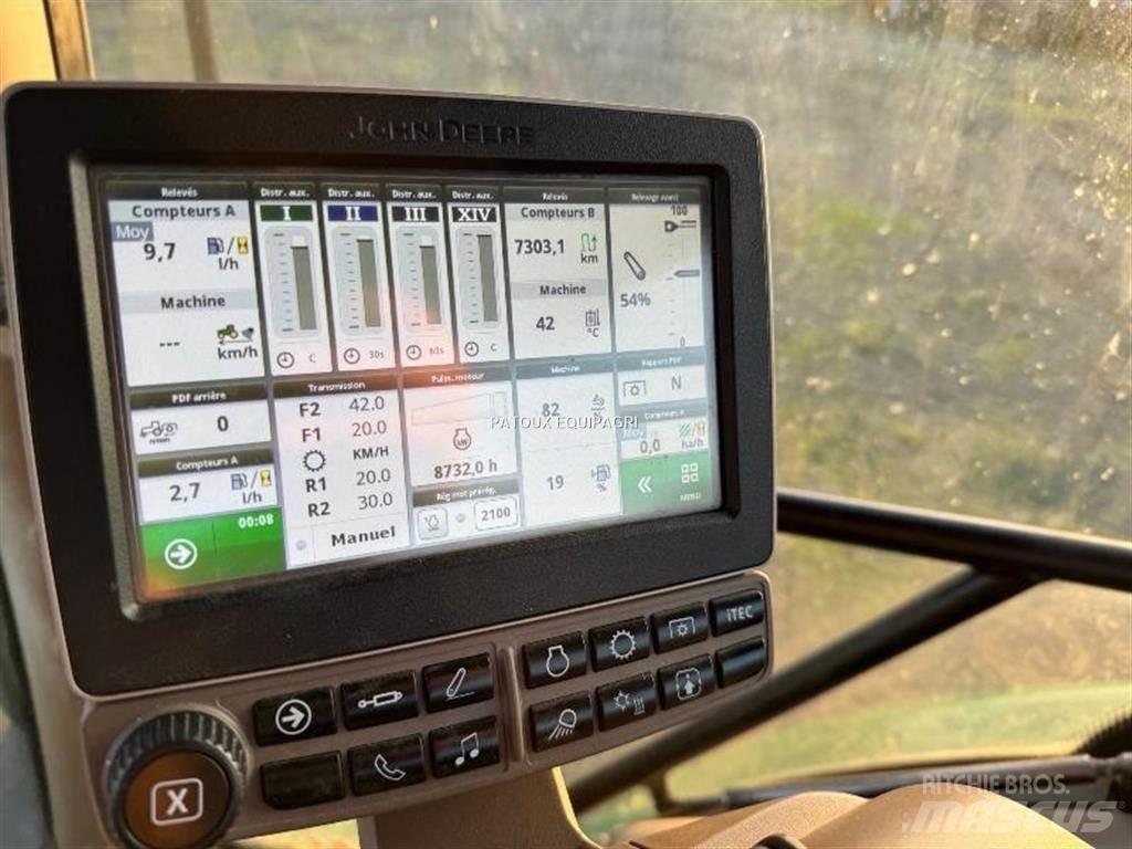 John Deere 6155R Traktoren