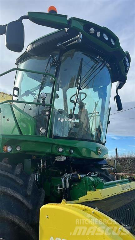 John Deere 8400 Feldhäcksler