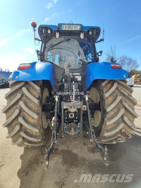 New Holland T7.245 Traktoren