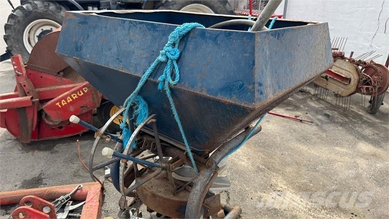 Bogballe B700 Düngemittelverteiler