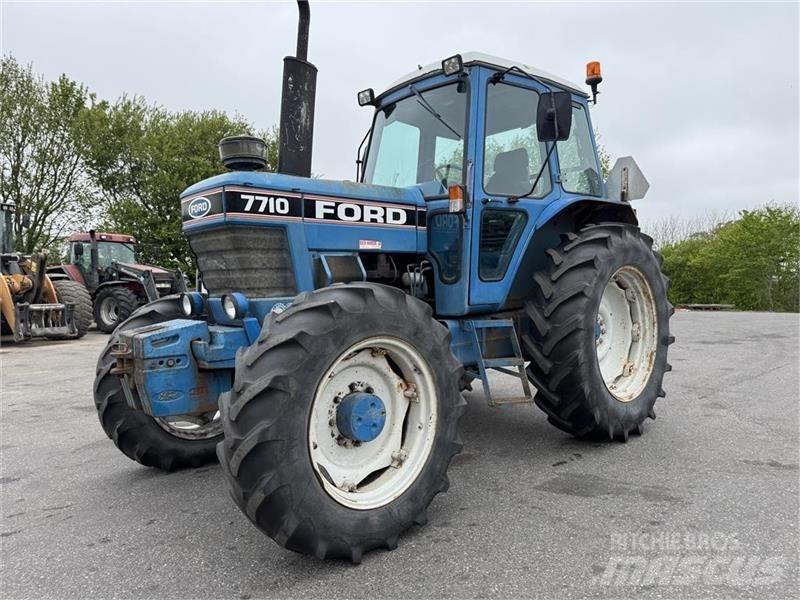 Ford 7710 Traktoren