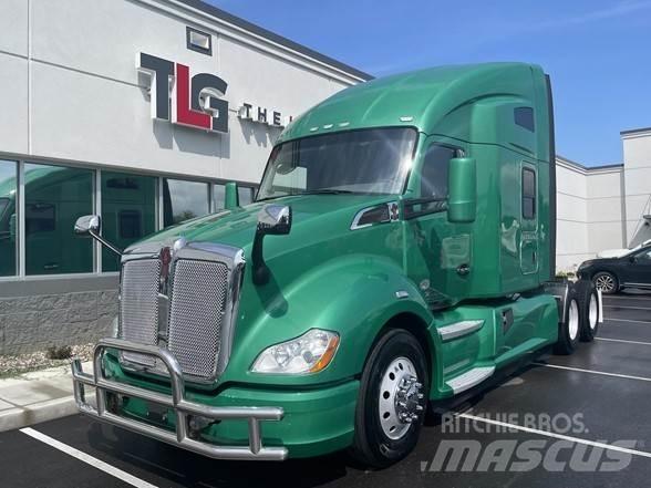 Kenworth T680 Sattelzugmaschinen