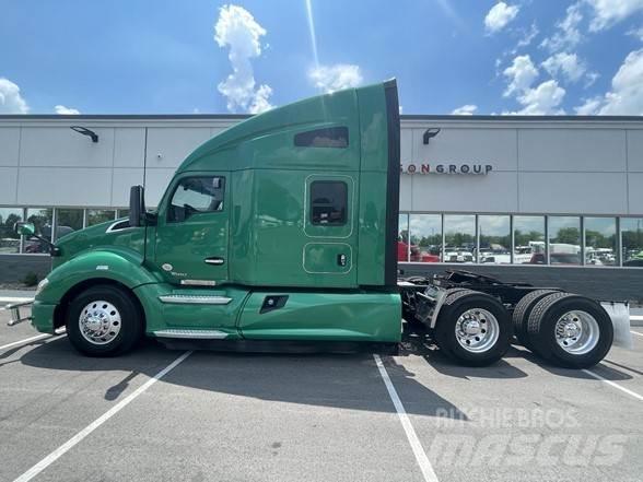 Kenworth T680 Sattelzugmaschinen