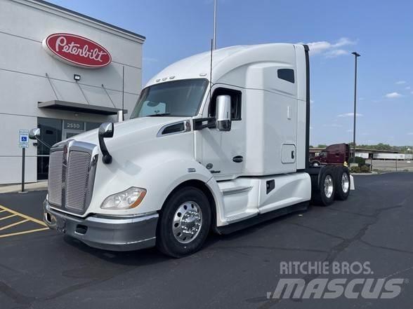 Kenworth T680 Sattelzugmaschinen