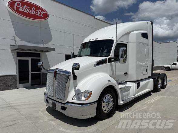 Kenworth T680 Sattelzugmaschinen