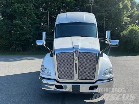 Kenworth T680 Sattelzugmaschinen