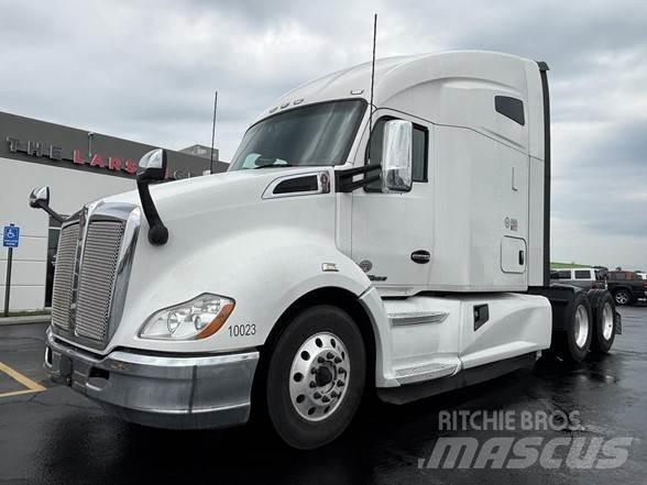 Kenworth T680 Sattelzugmaschinen