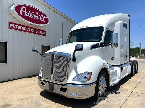 Kenworth T680 Sattelzugmaschinen