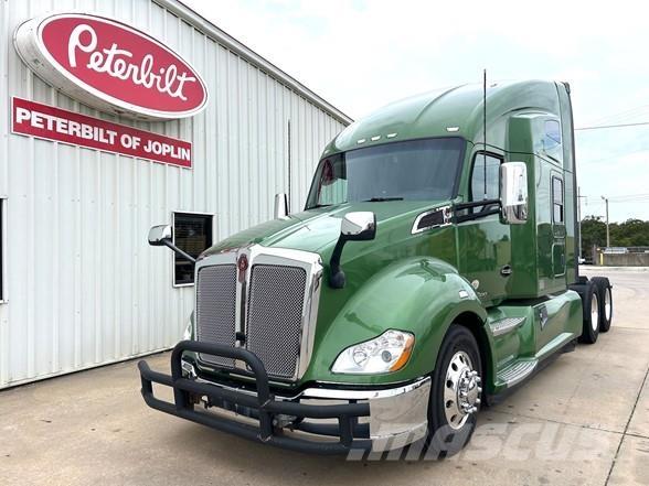 Kenworth T680 Sattelzugmaschinen