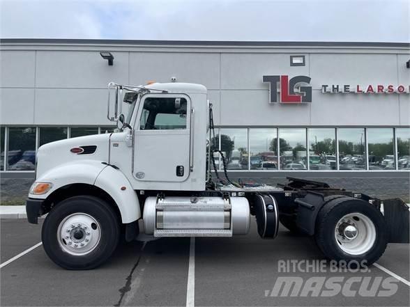 Peterbilt 337 Sattelzugmaschinen