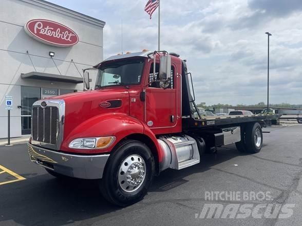 Peterbilt 337 Pritschenwagen/Pritschenwagen mit Seitenklappe
