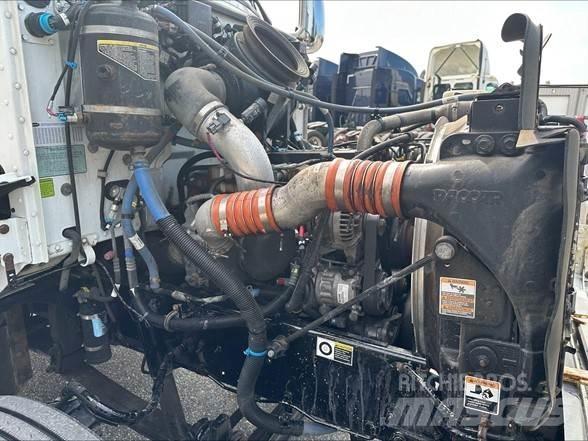 Peterbilt 337 Sonstige Baumaschinen