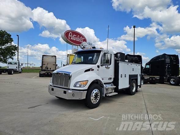Peterbilt 536 Sonstige Baumaschinen