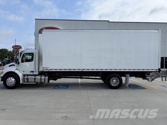 Peterbilt 536 Kastenaufbau