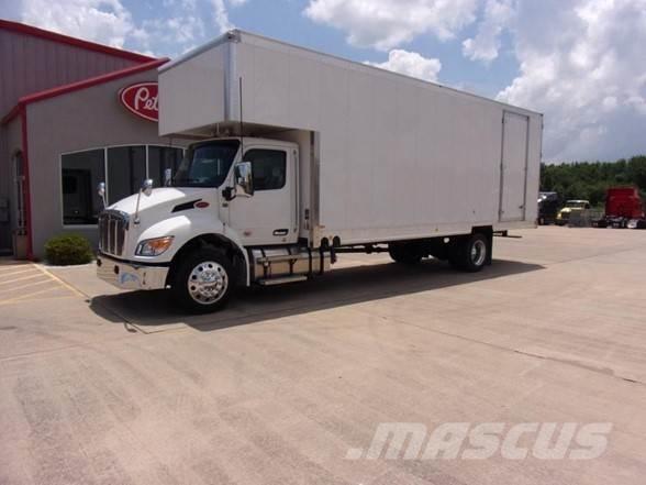 Peterbilt 536 Kastenaufbau