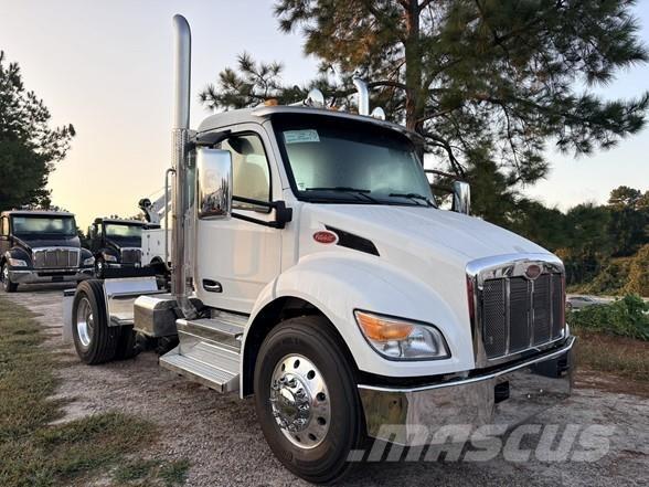 Peterbilt 537 Sattelzugmaschinen