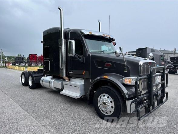 Peterbilt 567 Sattelzugmaschinen