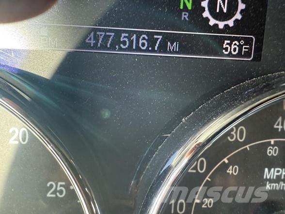 Peterbilt 567 Sattelzugmaschinen