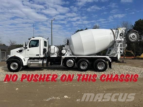 Peterbilt 567 Sonstige Baumaschinen