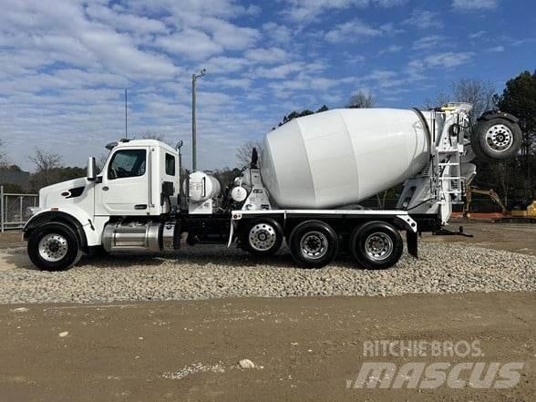 Peterbilt 567 Sonstige Baumaschinen