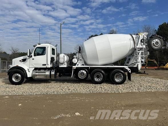 Peterbilt 567 Sonstige Baumaschinen