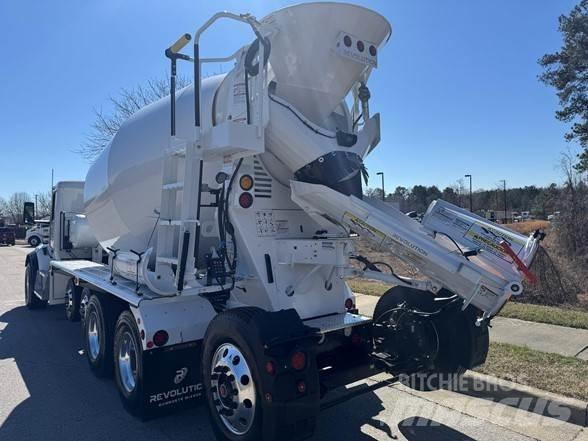 Peterbilt 567 Sonstige Baumaschinen