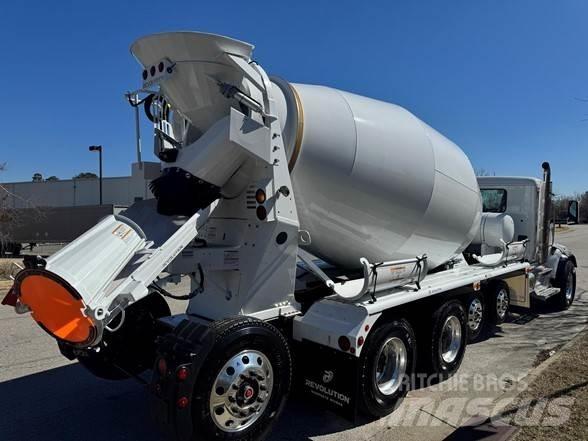 Peterbilt 567 Sonstige Baumaschinen