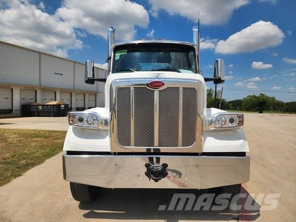 Peterbilt 567 Sattelzugmaschinen