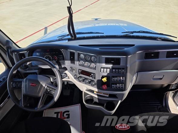 Peterbilt 567 Sattelzugmaschinen