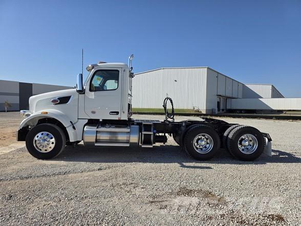 Peterbilt 567 Sattelzugmaschinen