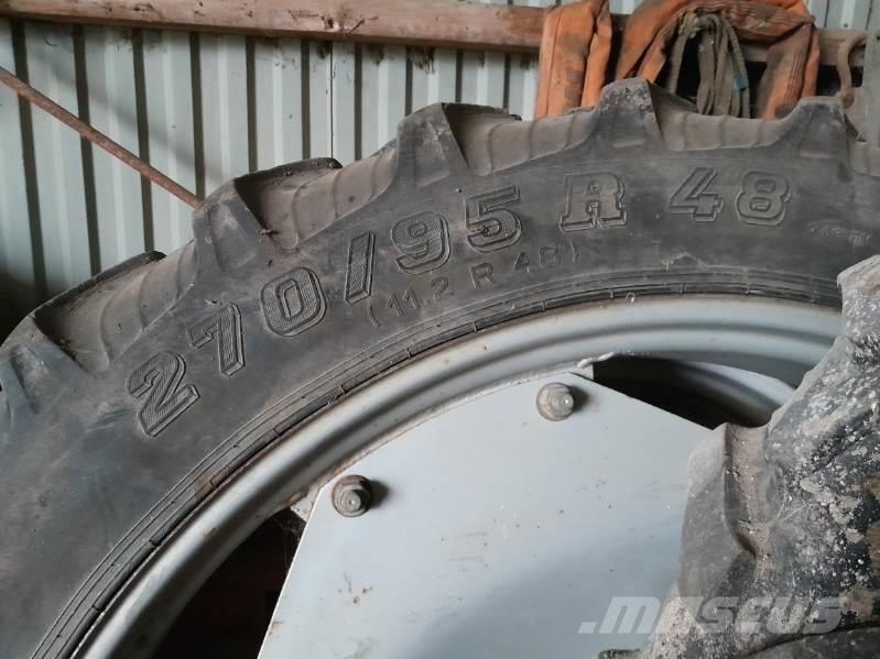  - - - 270/95R48 Reifen