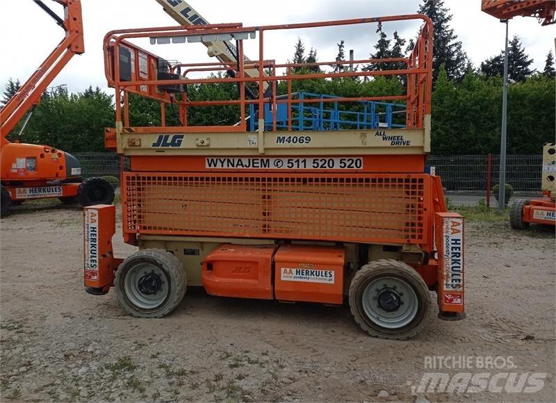 JLG 4069 Scheren-Arbeitsbühnen