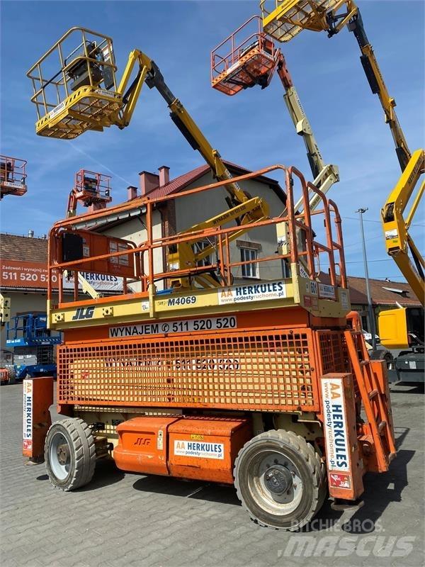 JLG 4069 Scheren-Arbeitsbühnen