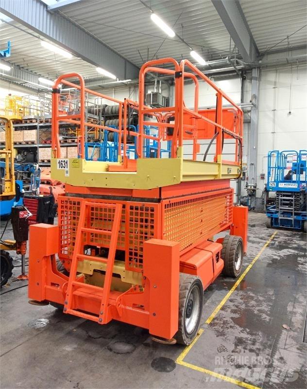 JLG 4069 Scheren-Arbeitsbühnen
