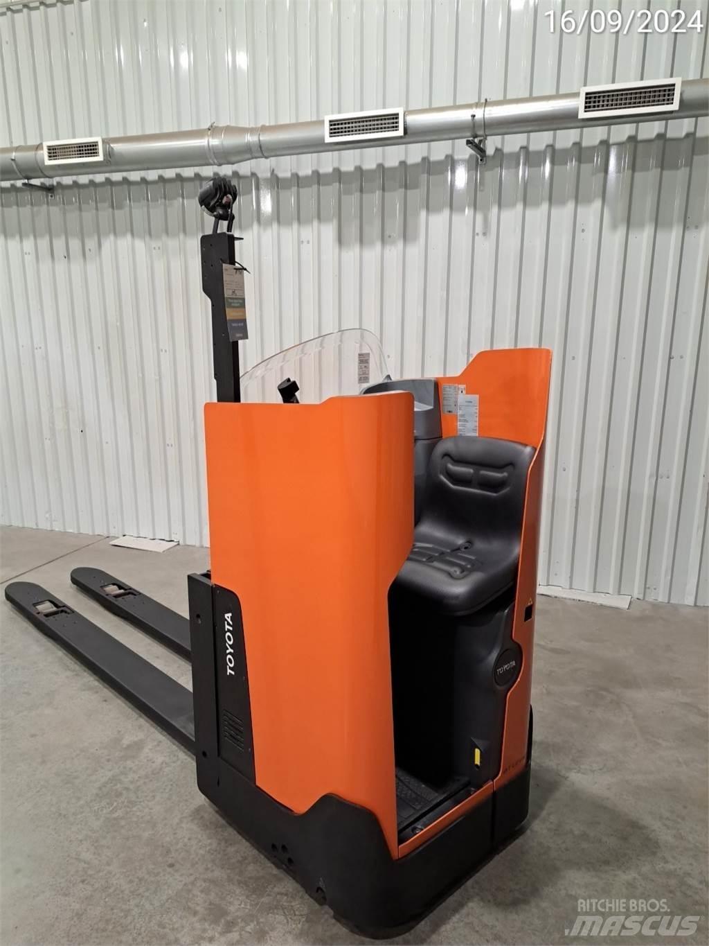 BT LSI200 Handhubwagen