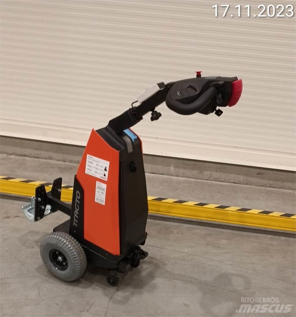 BT TWE120 LI-ION Schlepper