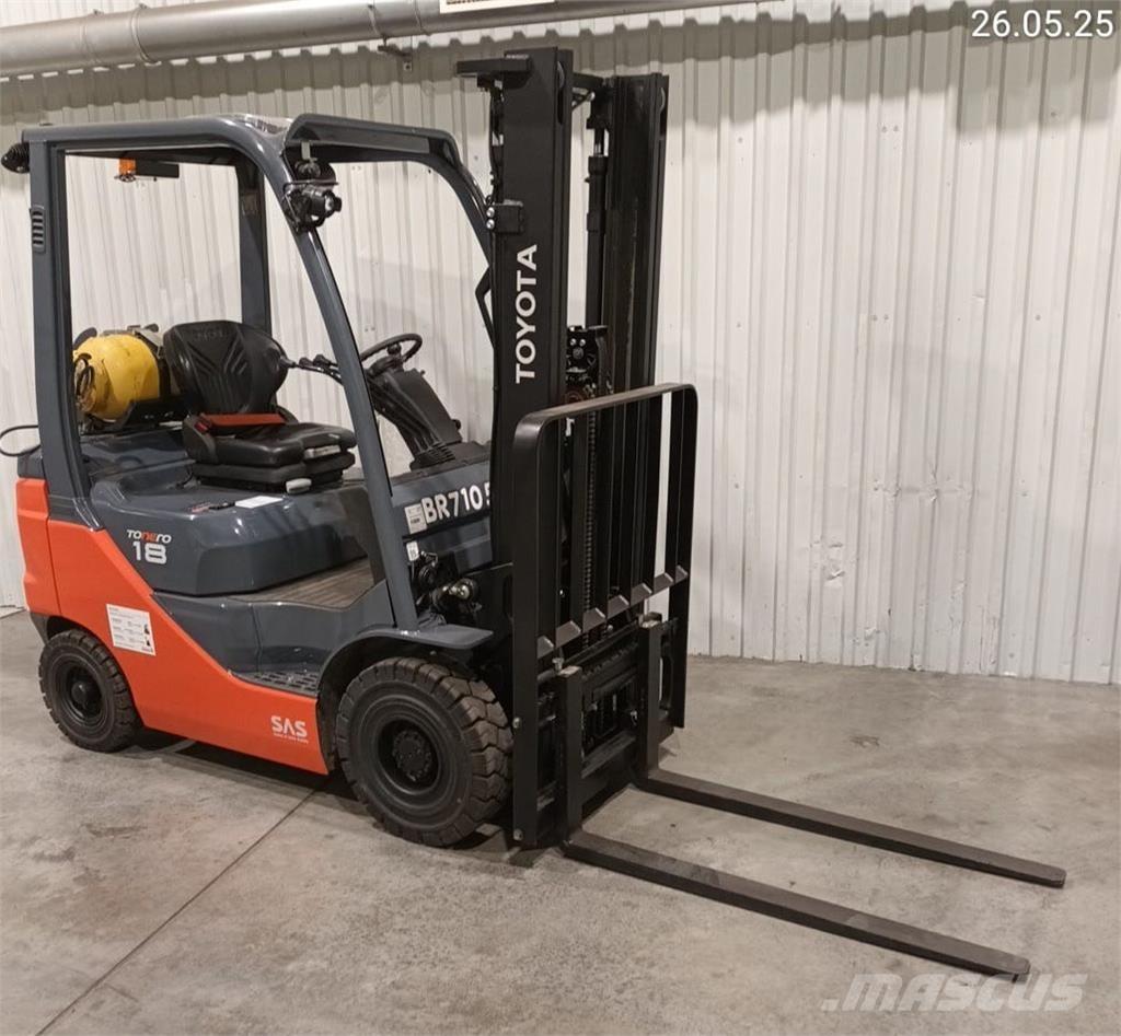 Toyota 02-8FGF18 Gas Stapler