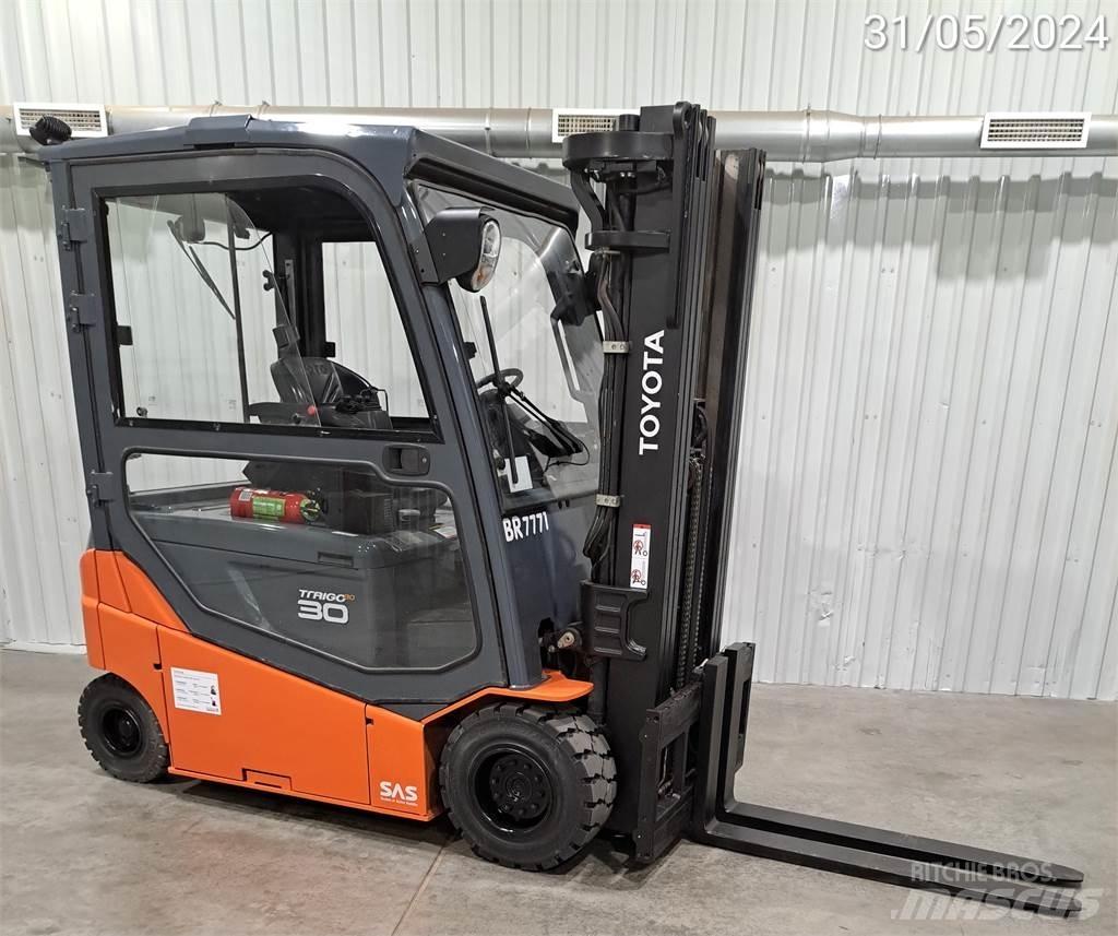 Toyota 8FBMT30 Elektro Stapler