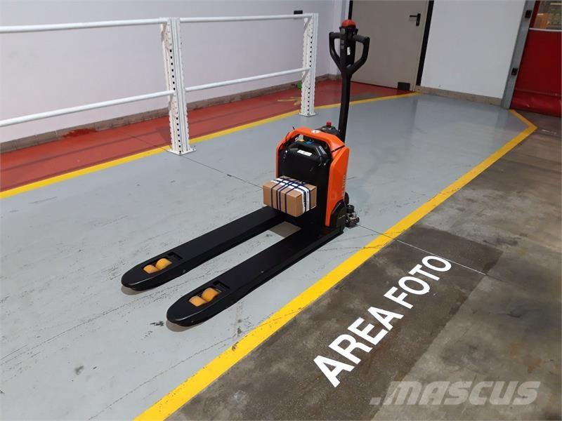 BT LHE130 Elektro Stapler