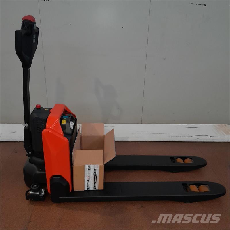 BT LHE130 Elektro Stapler