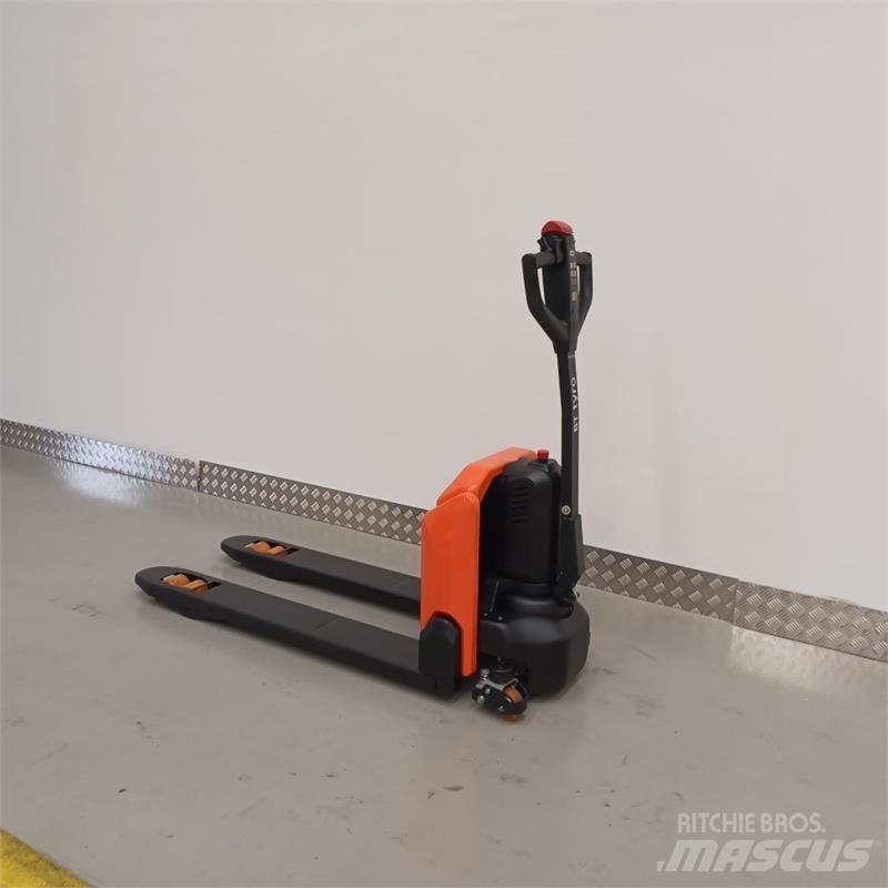 BT LHE130 Elektro Stapler