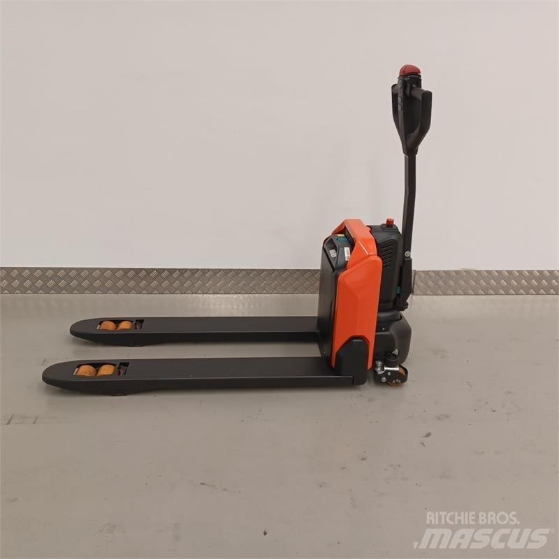 BT LHE130 Elektro Stapler