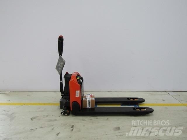 BT LHE130 Elektro Stapler