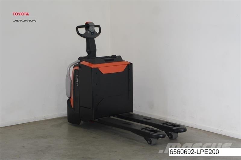 BT LPE200 Gabelstapler mit Fahrerstand