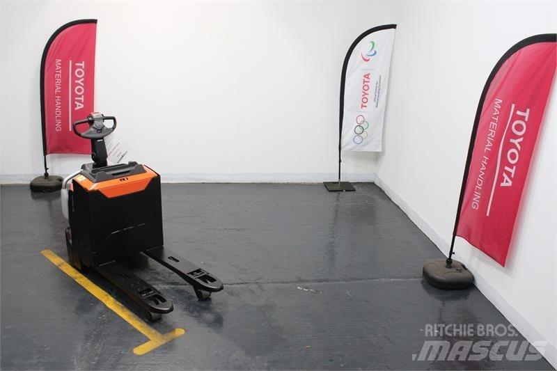 BT LPE200 Gabelstapler mit Fahrerstand